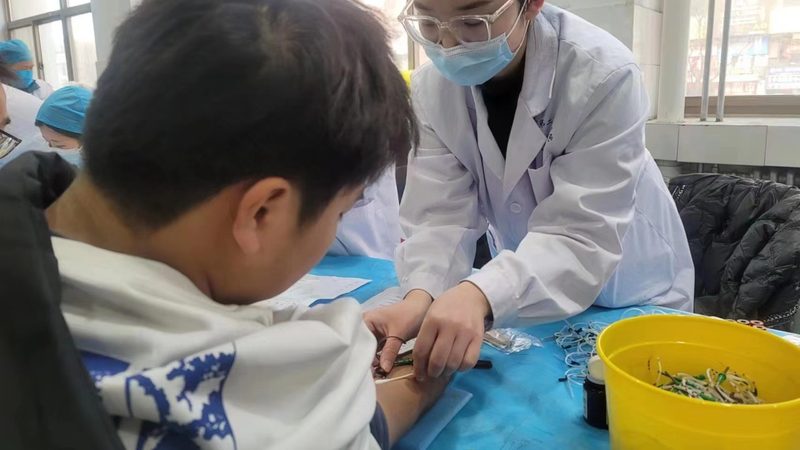 小标题：了解女性体检的特殊性